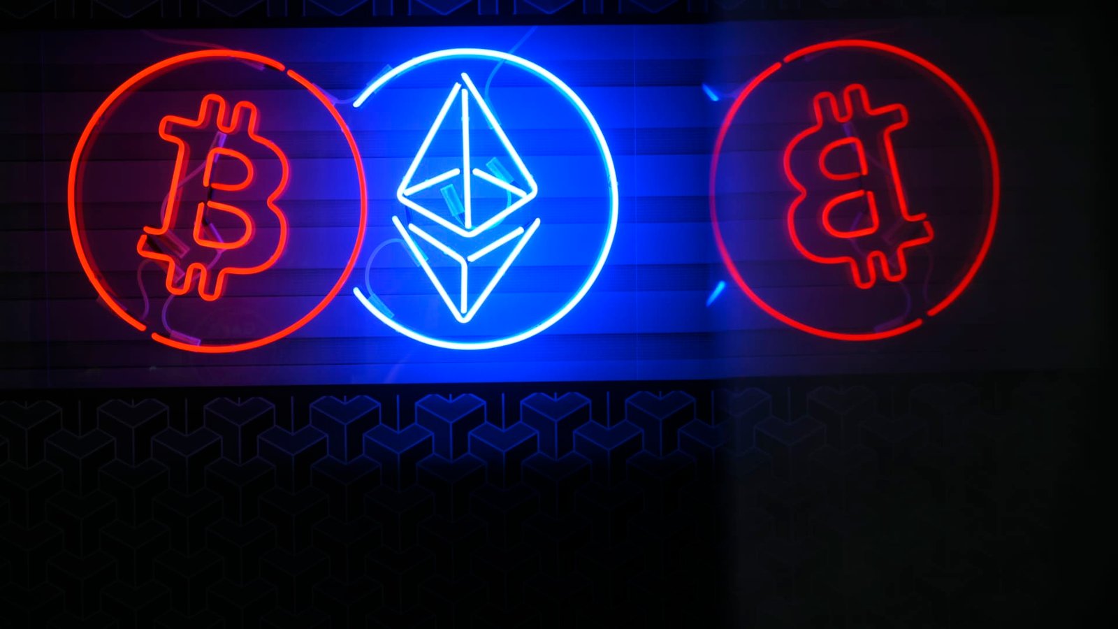 Bitcoin briefly retakes $120,000, ether touches 2021 highs after breaking key $4,000 level