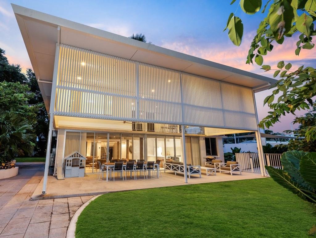 Cash, cheque or crypto: Luxury home sale invites Bitcoin buyers - realestate.com.au
